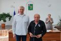 Юрий Нерадовский из Верхнего Сеймчана удостоился медали «Отец солдата»