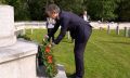 Иностранные гости возложили венки к Британскому воинскому мемориалу на Кузнечевском кладбище