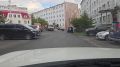 Пётр Бурмистров: в дворах на Якутской, 6–6А установили «лежачие полицейские» и готовят первую в округе крытую контейнерную площадку