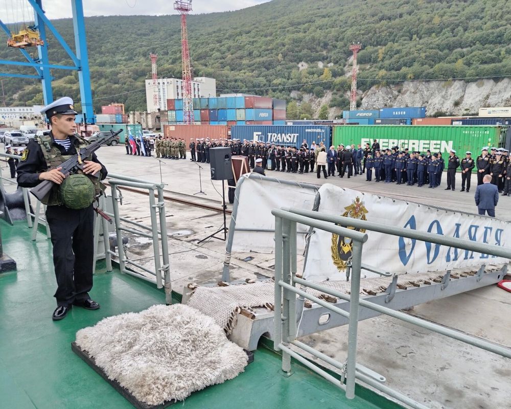 Корабли Тихоокеанского флота прибыли в Магадан в рамках акции «Тихоокеанская слава Корабли Тихоокеанского флота прибыли в Магадан в рамках акции «Тихоокеанская слава