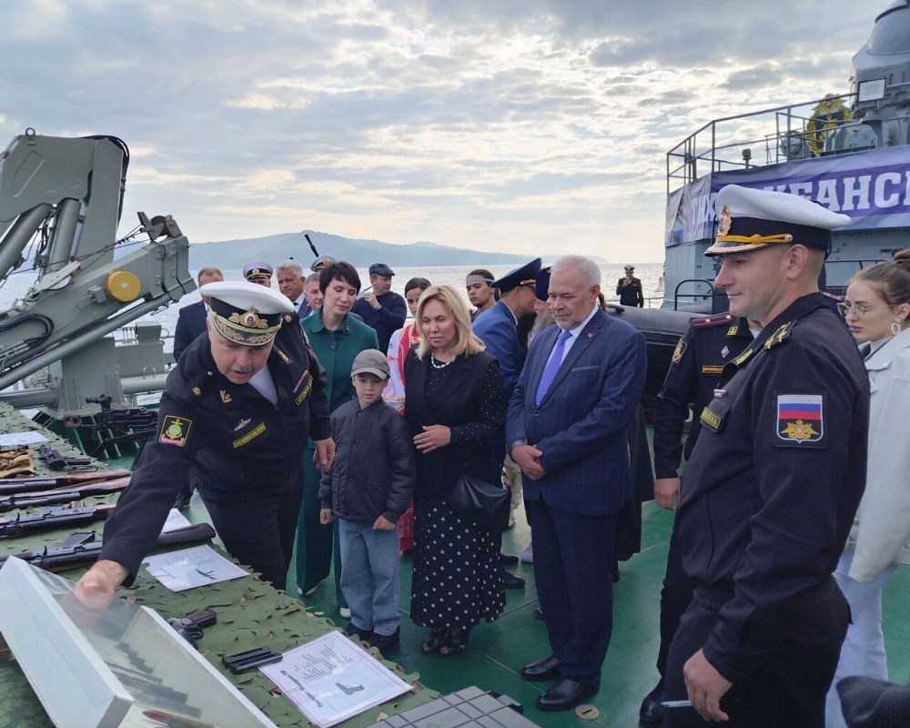Корабли Тихоокеанского флота прибыли в Магадан в рамках акции «Тихоокеанская слава Корабли Тихоокеанского флота прибыли в Магадан в рамках акции «Тихоокеанская слава