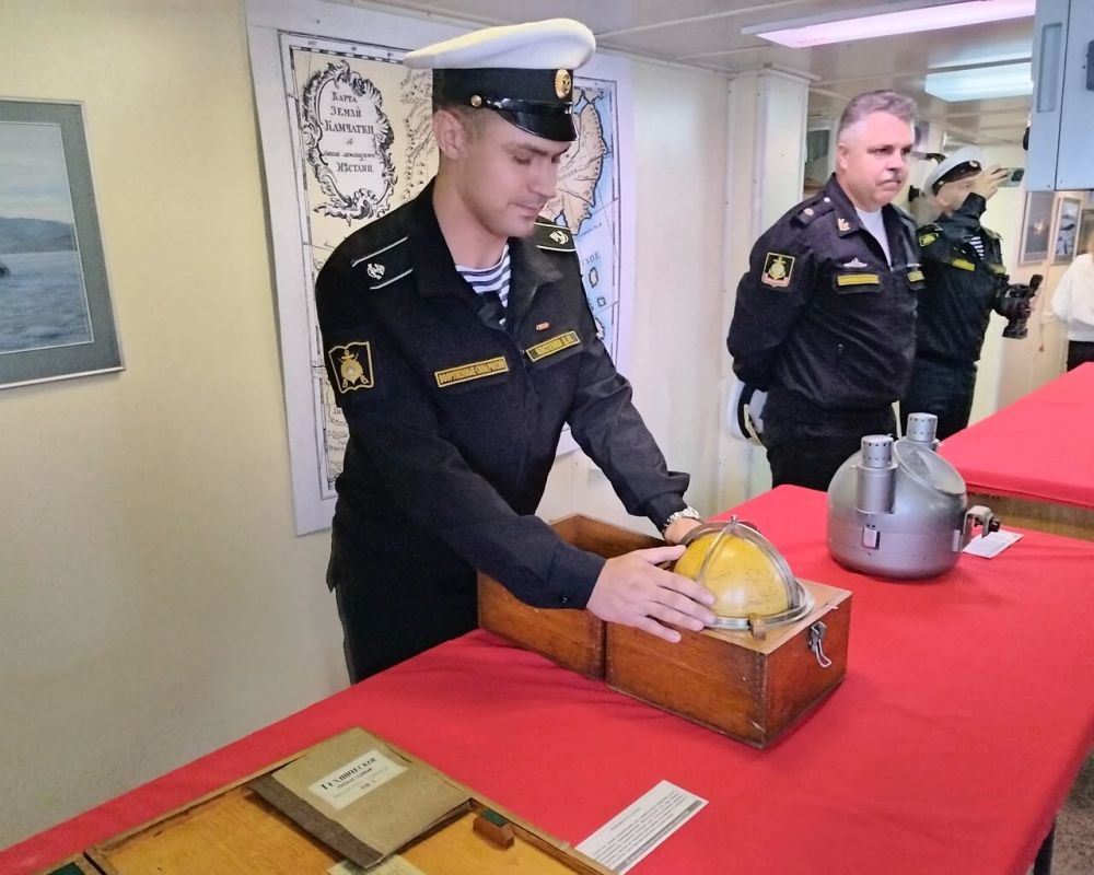 Корабли Тихоокеанского флота прибыли в Магадан в рамках акции «Тихоокеанская слава Корабли Тихоокеанского флота прибыли в Магадан в рамках акции «Тихоокеанская слава