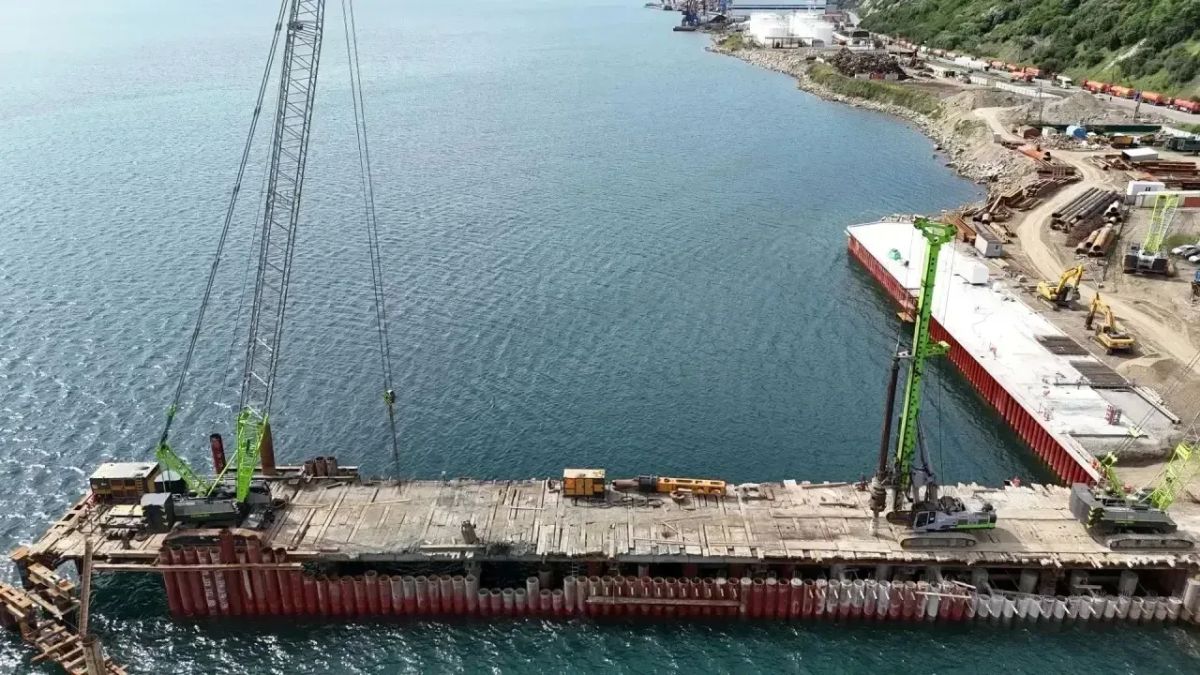 Строительство Морского туристического центра в Магадане идет в соответствии с графиком Строительство Морского туристического центра в Магадане идет в соответствии с графиком