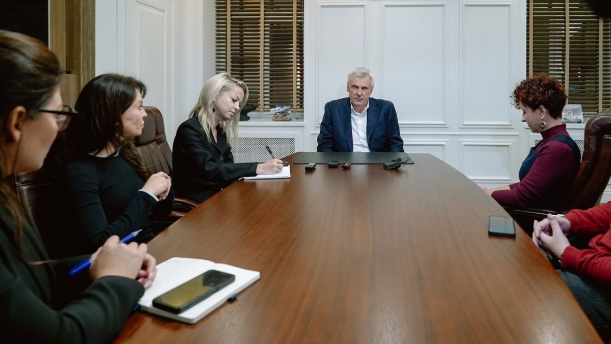 Сергей Носов встретился с представителями СМИ и ответил на вопросы о ходе трехдневного голосования на выборах депутатов Госдумы