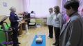 Благотворительная ярмарка «Поддержи наших» проходит на одном из избирательных участков Магадана