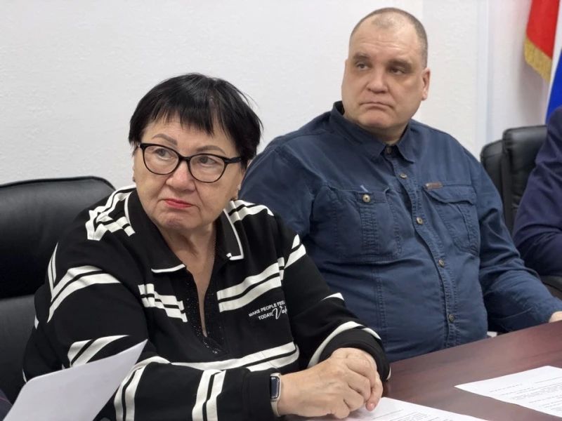 На Колыме полицейские и общественники обсудили вопросы профилактики правонарушений среди подростков, а также итоги летних акций На Колыме полицейские и общественники обсудили вопросы профилактики правонарушений среди подростков, а также итоги летних акций