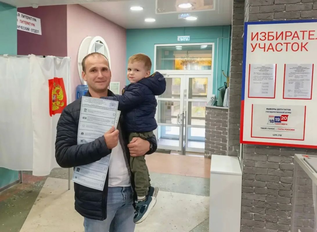 Депутаты Магаданской городской Думы приняли участие в голосовании по выборам депутатов Государственной Думы Депутаты Магаданской городской Думы приняли участие в голосовании по выборам депутатов Государственной Думы