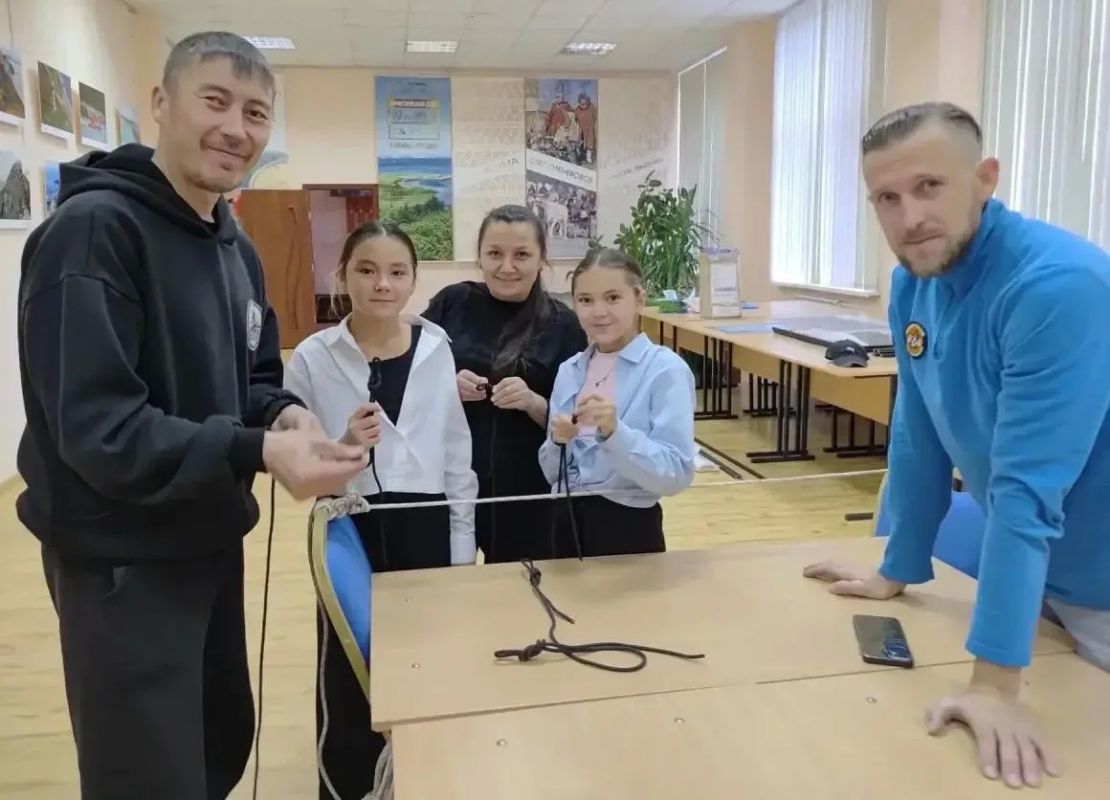 Магаданскую область в финал второго сезона Всероссийской игры «Семейная зарница» в Волгоградской области представит семья Баевых Магаданскую область в финал второго сезона Всероссийской игры «Семейная зарница» в Волгоградской области представит семья Баевых