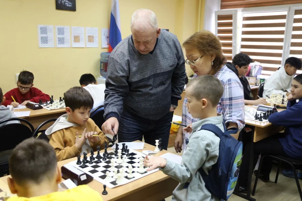 Юные шахматисты Колымы разыгрывают путевки на первенство ДФО Юные шахматисты Колымы разыгрывают путевки на первенство ДФО