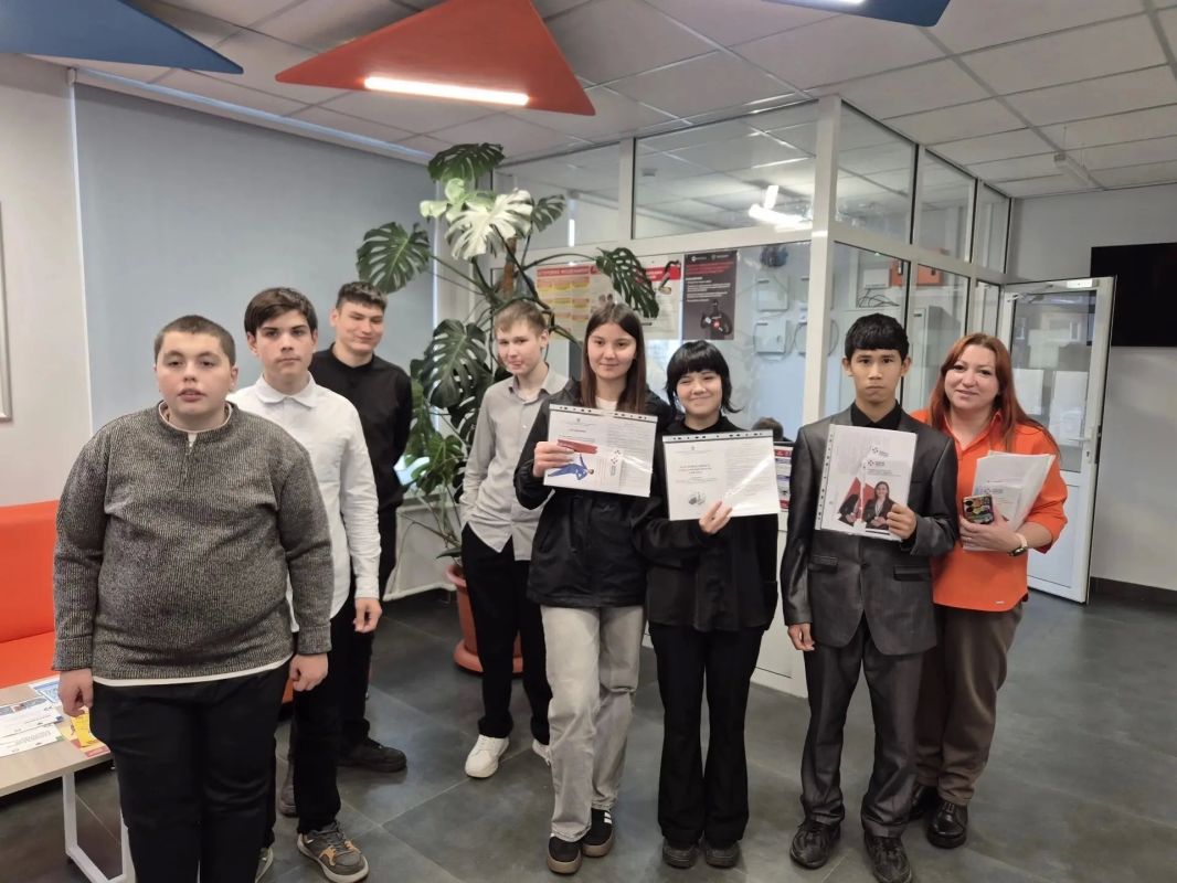 В рамках клуба «Безграничная среда» специалисты Кадрового центра «Работа России» города Магадана провели День открытых дверей В рамках клуба «Безграничная среда» специалисты Кадрового центра «Работа России» города Магадана провели День открытых дверей