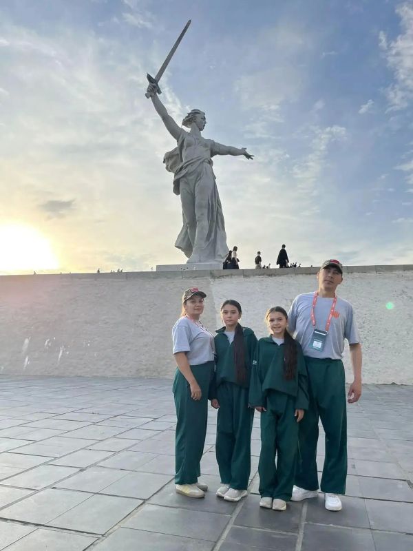 Когда семья - одна команда: магаданцы на «Семейной зарнице» в Волгограде Когда семья - одна команда: магаданцы на «Семейной зарнице» в Волгограде