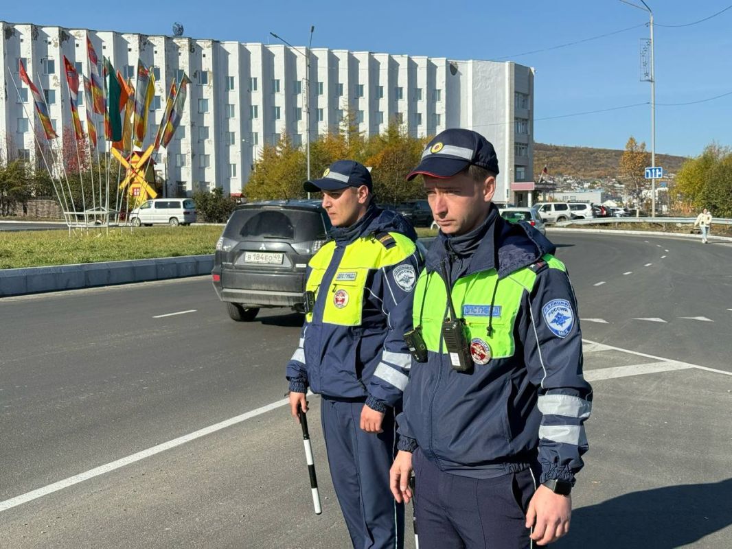 Полицейские Колымы обеспечили охрану правопорядка во время «Кросса нации» в Магадане Полицейские Колымы обеспечили охрану правопорядка во время «Кросса нации» в Магадане