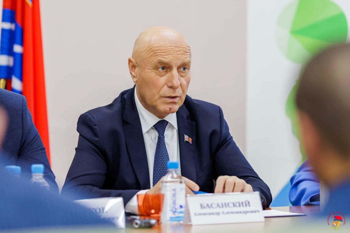 Региональные и муниципальные депутаты усиливают взаимодействие Региональные и муниципальные депутаты усиливают взаимодействие