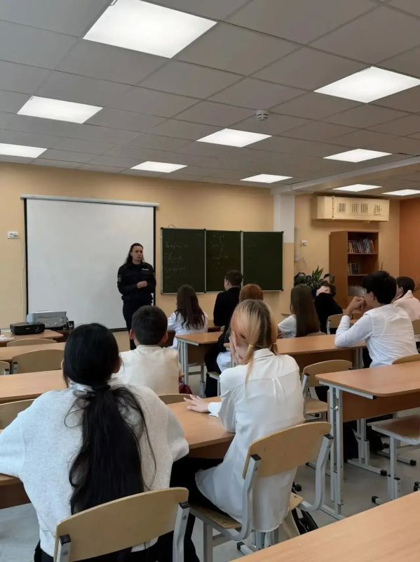Говорим о важном!. Магаданский областной диспансер психиатрии и наркологии продолжает профилактическую работу с детьми, подростками и их родителями Говорим о важном!. Магаданский областной диспансер психиатрии и наркологии продолжает профилактическую работу с детьми, подростками и их родителями
