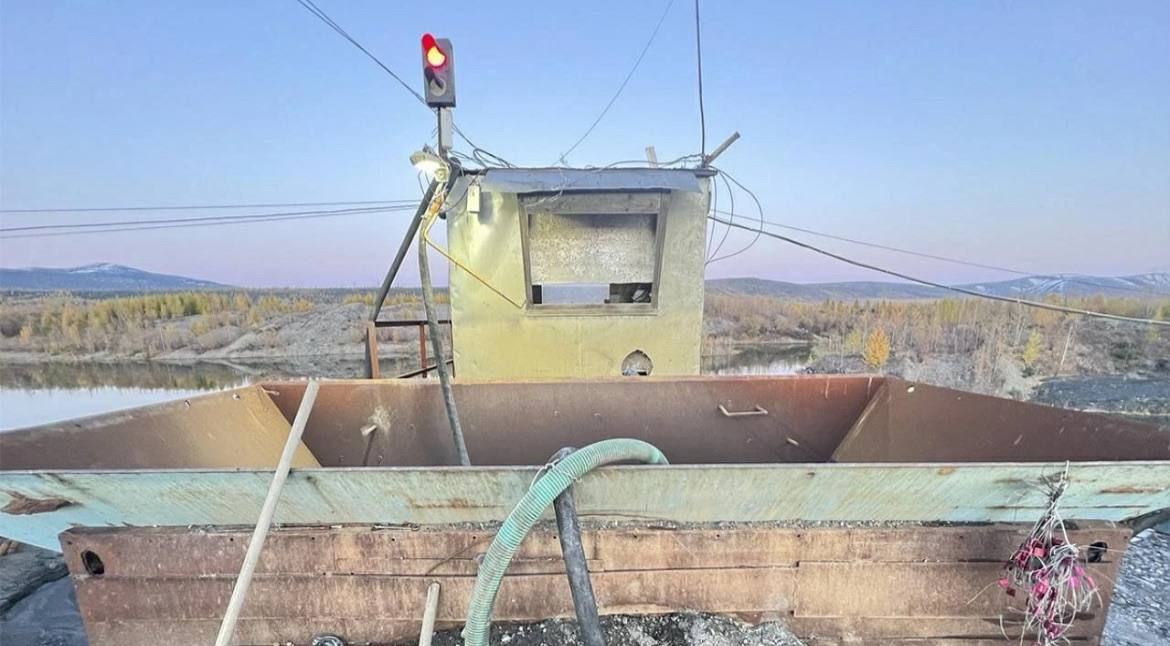 12345. На Колыме полиция задержала иностранного рабочего за кражу самородков с золотодобывающего предприятия Сотрудники Управления экономической безопасности и противодействия коррупции УМВД России по Магаданской области... 12345. На Колыме полиция задержала иностранного рабочего за кражу самородков с золотодобывающего предприятия Сотрудники Управления экономической безопасности и противодействия коррупции УМВД России по Магаданской области...