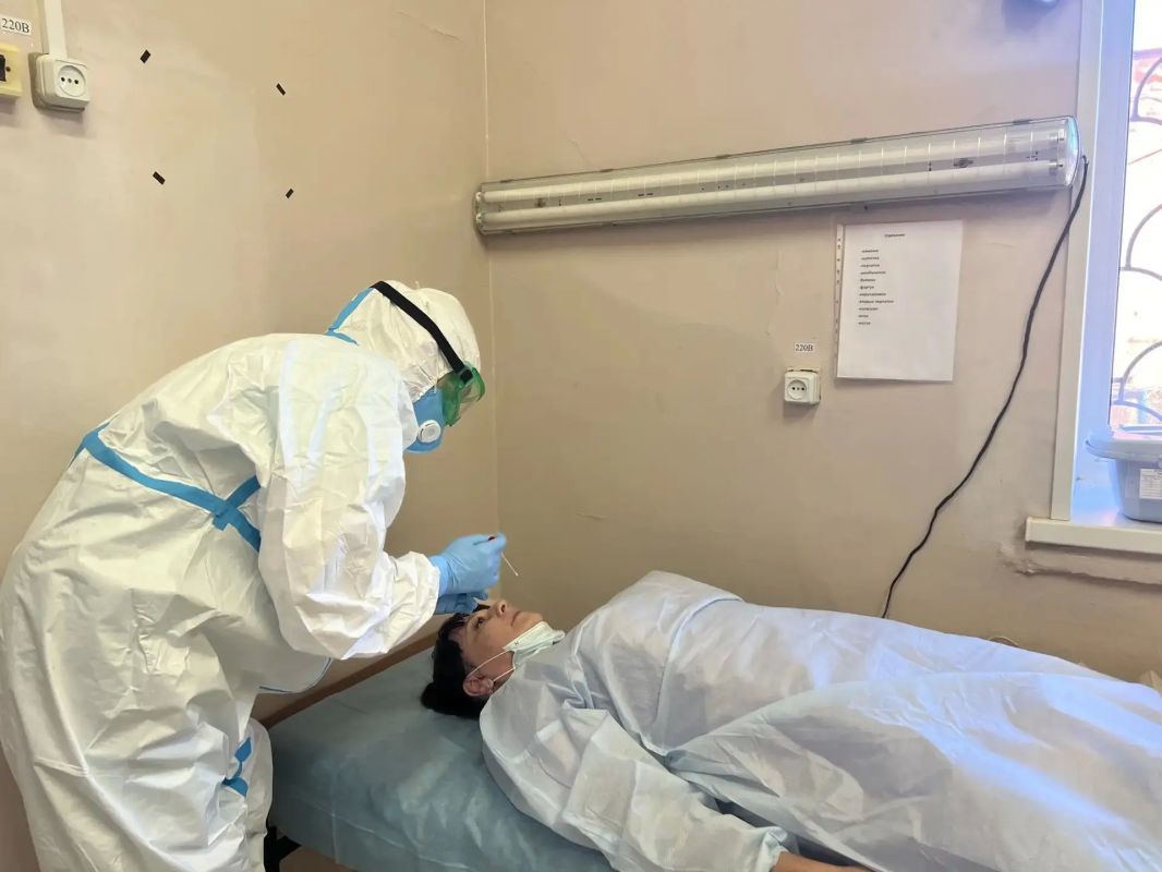 Медики Магаданской областной больницы научились распознавать и изучили алгоритм действий при оспе обезьян Медики Магаданской областной больницы научились распознавать и изучили алгоритм действий при оспе обезьян