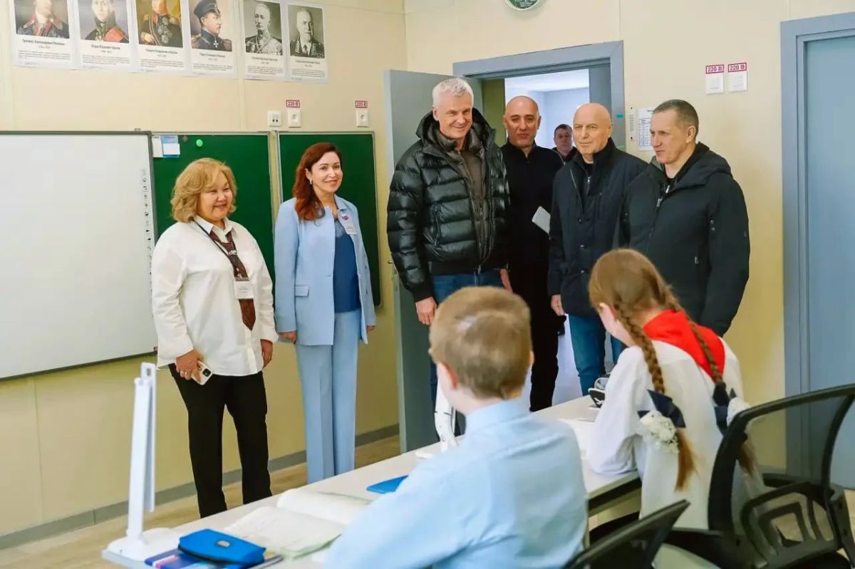 Сергей Носов: Указом главы государства Владимира Путина Юрий Трутнев назначен на должность помощника Президента России Сергей Носов: Указом главы государства Владимира Путина Юрий Трутнев назначен на должность помощника Президента России