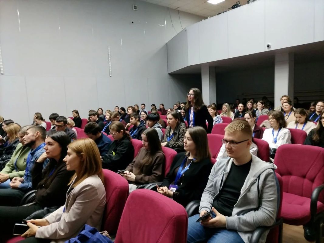 В Магаданской области создадут проекты для популяризации региона и профессии учителя В Магаданской области создадут проекты для популяризации региона и профессии учителя