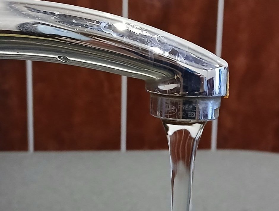 Контроль качества питьевой воды усилили в микрорайоне Новая Веселая в Магадане
