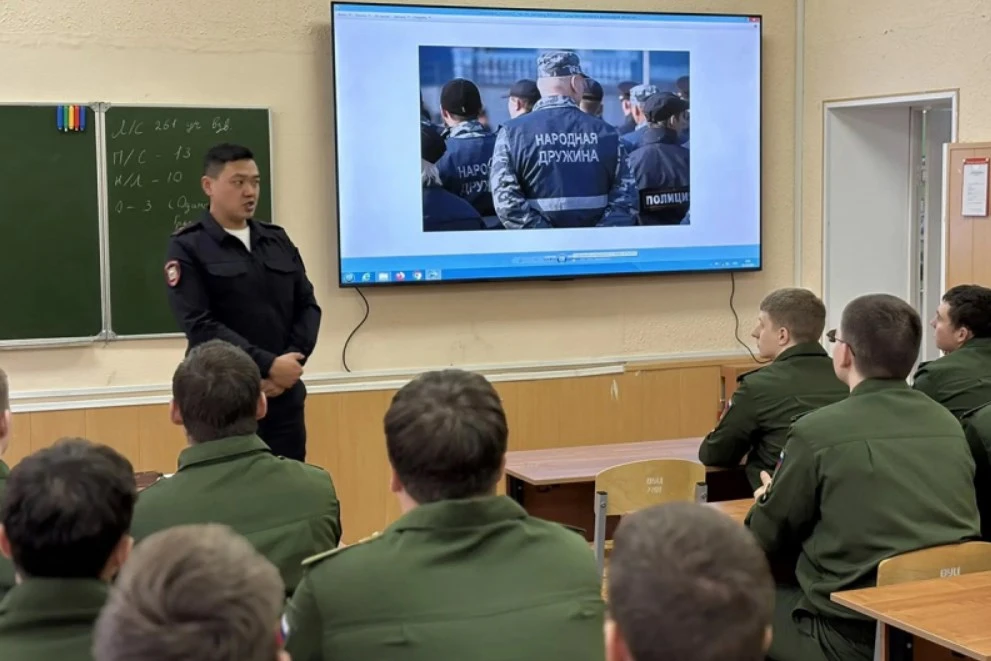 Магаданским студентам предлагают вступить в народную дружину