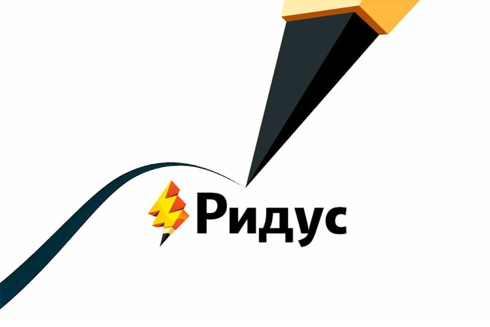 Необычный подарок для Папы Римского: руль болида Ferrari от Шарля Леклера