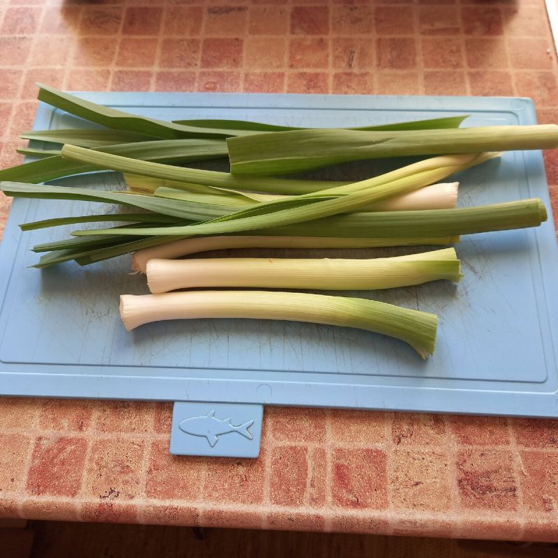 Секреты нежного блюда: томленая фасоль с овощами в горшочках