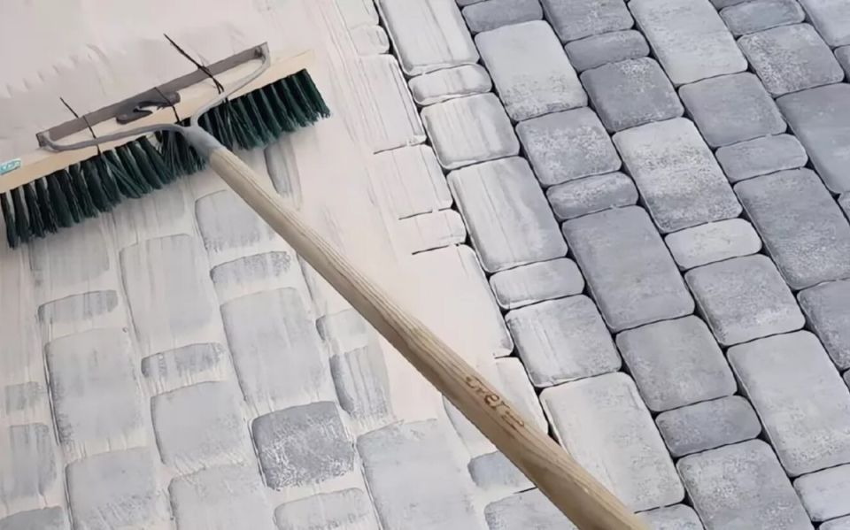 Кварцевый песок для швов брусчатки