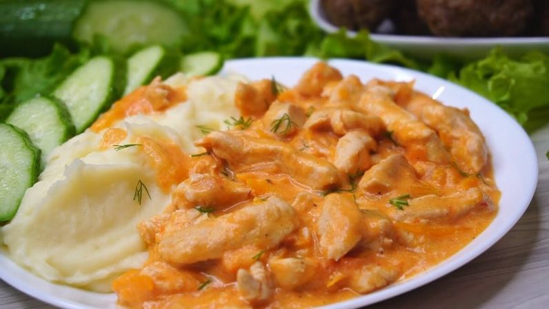 Бефстроганов из курицы за 15 минут: идеальный ужин для занятых