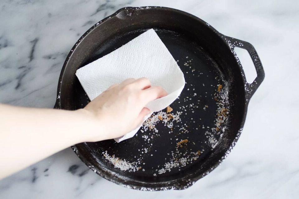 Как ухаживать за металлическими поверхностями: полезные советы и хитрости